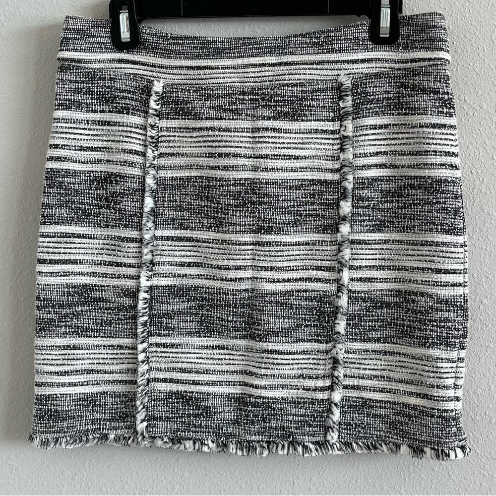 NWOT Pencil skirt